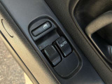 運転席オートウインドございます。