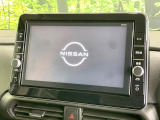 【純正9インチナビ】インテリアに溶け込むスタイリッシュな「専用設計」メーカーナビを装備♪視認性や操作性など基本性能にも優れ、より上質なカーライフをお楽しみいただけます。