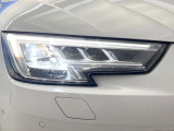 ●LEDハイビームが多数独立で存在し、ハイビーム時に対向車や前方を走る車の部分をロービームに切り替えが可能!!シーケンシャルウインカーも装備!!