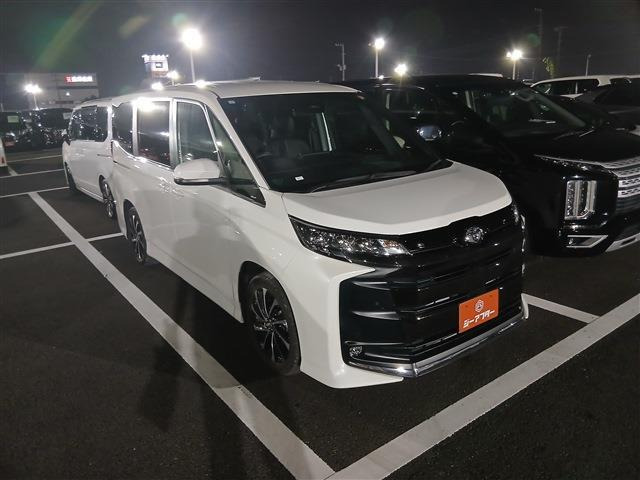 トヨタ ノア 