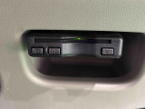 ETCカードを挿入することで高速道路を利用する際の支払いがキャッシュレスになったり、ETCスマートインターチェンジが利用できたり、とても便利なアイテムです!保証は修理保証のみとなります。