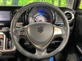 【純正革巻きステアリング】上質な革を使用することで、手にしっかり馴染みとても運転しやすいハンドルです♪