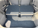 普段のお買い物や通勤、送迎等に十分な荷室スペースを確保しております。セカンドシートを倒すと、大きな荷物の積載も可能です♪