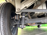 お車を安心してお乗りいただく為には、足回りの定期点検が欠かせません。サービスサポート(有償保証)では無料点検もご提供しており、安心のカーライフをお過ごしいただけるサポート体制が整っています。