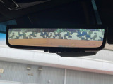 【デジタルインナーミラー】後席の大きな荷物や同乗者で後方が確認しづらい時でも安心!カメラが撮影した車両後方の映像をルームミラー内に表示。クリアな視界で状況の確認が可能です!