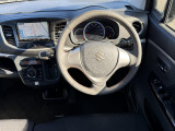 【純正革巻きステアリング】上質な革を使用することで、手にしっかり馴染みとても運転しやすいハンドルです♪