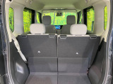普段のお買い物や通勤、送迎等に十分な荷室スペースを確保しております。セカンドシートを倒すと、大きな荷物の積載も可能です♪