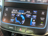 【ステアリングヒーター】冬場に冷たくなりやすい革巻きステアリングを、スイッチ一つで素早く適温に!エアコンよりも早く温まってくれるので、寒い日の運転も快適になりますね♪