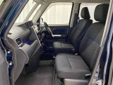 【全車まるごとクリーニング済☆】室内外はもちろん、シートを外してニオイの元となるフロアカーペットまで消臭・除菌を実施。中古車を気持ちよくお乗りいただけるクリーニングサービスを全車施工しております!