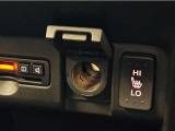 シガーソケットが付いているので、車から電源を取ることが出来ます!