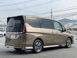 セレナ 1.4 e-POWER ハイウェイスターV 