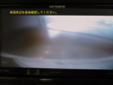 バックカメラが付いているので後方確認が非常にしやすいです。今や運転初心者も熟練者も必須装備!ついていて損はないですね♪
