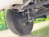 お車を安心してお乗りいただく為には、足回りの定期点検が欠かせません。サービスサポート(有償保証)では無料点検もご提供しており、安心のカーライフをお過ごしいただけるサポート体制が整っています。