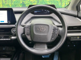 【ステアリングスイッチ】運転中、前方から目線をそらすことなく、オーディオ等の操作が可能な便利機能!安心&快適なドライブを演出してくれます♪