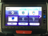 ナビゲーションはフルセグTVビ対応のGathers純正メモリーナビを搭載しています。Bluetoothオーディオ機能がありますので、スマートフォンなどの音楽も再生できます。