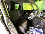 運転席シート廻りは使用感も少なく、良好な状態となっています。丁寧に使われていたことがよくわかりますね。