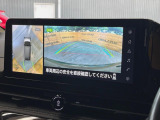 【アラウンドビューモニター】専用のカメラにより、上から見下ろしたような視点で360度クルマの周囲を確認することができます☆死角部分も確認しやすく、狭い場所での切り返しや駐車もスムーズに行えます。