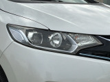 明るくて長寿命のLEDヘッドライト採用