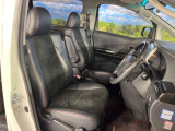 運転席シート廻りは使用感も少なく、良好な状態となっています。丁寧に使われていたことがよくわかりますね。