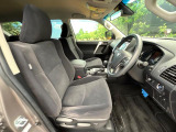 運転席シート廻りは使用感も少なく、良好な状態となっています。丁寧に使われていたことがよくわかりますね。