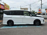 ★任意保険★当社は保険代理店にもなっておりますので、任意保険についてもお気軽にご相談下さい!証券診断無料でしております♪車両積載車、レッカー車も完備しておりますので万が一トラブル時も当店にお任せ下さい