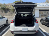 また、BMW正規認定中古車は、エマージェンシーサービスが自動付帯。24時間365日、皆様のカーライフをサポート致します。確かな安心のうえで、「駆けぬける歓び」をご堪能ください。