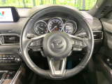 【ステアリングスイッチ】運転中、前方から目線をそらすことなく、オーディオ等の操作が可能な便利機能!安心&快適なドライブを演出してくれます♪
