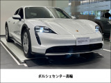 23年 Taycan 4 Cross Turismo 外装 ホワイト 内装 ブラック/チョークベージュ