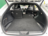 【ラゲッジスペース】展示車両のシートアレンジなど実際にお使いになるシチュエーションを想像しながらご覧いただけます♪