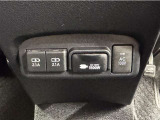 AC100V、1500Wのコンセントを車内に設置。アウトドアや駐車場で野外のコンセントとして利用できます。また、停電などの非常時にも使える便利な機能です!