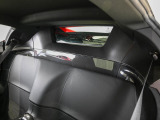 リアシェルフには手荷物を積んでいただけるスペースが十分にあります。