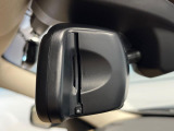 ●ETC車載器内蔵ルームミラー:お引き渡し時には再セットアップを実施後、お渡しいたします。マイレージ登録に関してもお気軽に担当営業までお尋ねください。