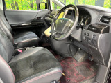 運転席シート廻りは使用感も少なく、良好な状態となっています。丁寧に使われていたことがよくわかりますね。