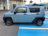納車前にはプロのメカニックが点検、整備を行いますので安心してお乗り頂けます。