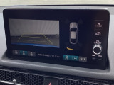 バックカメラも装備しております。車庫入れの苦手なお客様も安心!重宝してくれます!