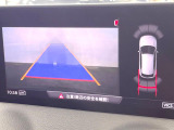 ●ガイドライン付きバックカメラ:不安な駐車もこれで安心!ガイドライン付きなので狭い箇所での駐車もラクラクです!