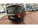 メルセデス・ベンツの定める厳しい基準をクリアしたお車のみをご案内させて頂きます。納車前整備はメーカー規定に基づき100項目にも及ぶ点検を熟練のメカニックによって行いご納車させて頂きます。