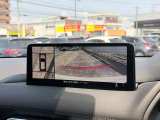 バックモニターもついているので、バック駐車も安心です♪