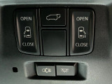 【パワーバックドア】スマートキーや運転席のボタンを押すだけでリアゲートが自動で開閉します!荷物を持っている時や、高い位置にあるバックドアを閉める際に便利な機能です♪