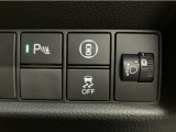 こちらのお車は、ホンダセンシングを装備しております!先進の安全運転支援機能で、さまざまなシーンで運転をサポートしてくれます!是非、ホンダセンシング装備車両をご検討ください!