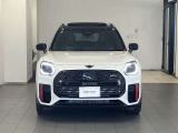 時を経ても深い魅力を放ち続けるMINI。より快適にお乗り頂くために、3つのサポートプログラムをご用意しております。※認定中古車保証は登録日より最長4年間まで延長が可能です。
