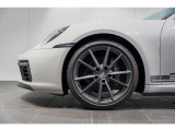 20/21インチ Carrera S ホイール搭載です。
