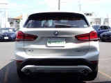 第二展示場にも多数のBMWをラインナップ!ご来店の際はBMW本店(厚木市下荻野140-1)に一度ご来店ください!☆関東運輸局認証工場 自動車分解整備事業2-6030☆プッシュプル式板金塗装ブース完備☆