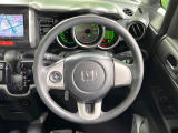 【ステアリングスイッチ】運転中、前方から目線をそらすことなく、オーディオ等の操作が可能な便利機能!安心&快適なドライブを演出してくれます♪