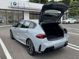 自動車保険も純正のクオリティを。BMWの正規ディーラーのみが取り扱い可能な、BMW専用自動車保険。専任のスタッフが皆様のカーライフを24時間365日サポート致します。