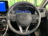 【ステアリングスイッチ】運転中、前方から目線をそらすことなく、オーディオ等の操作が可能な便利機能!安心&快適なドライブを演出してくれます♪