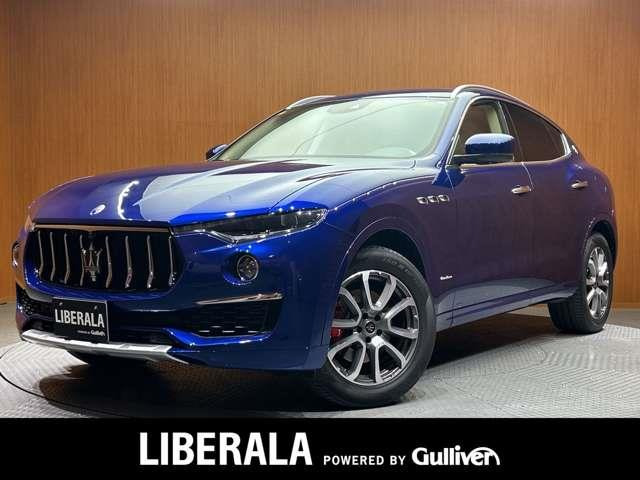 レヴァンテ グランルッソ 4WD 本革シート