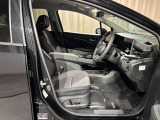 運転席も広々でゆったりとした気分で運転できます☆
