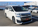 極限までこだわった仕入れで低価格を実現。低価格で良質なお車を全社総台数2,000台以上の在庫からお選びいただけます。営業時間 10:00〜19:00
