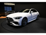 メルセデスの認定中古車「サーティファイドカー」には、最大100項目にも及ぶ点検・整備項目が設定されています